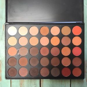 *used* Morphe 350M palette